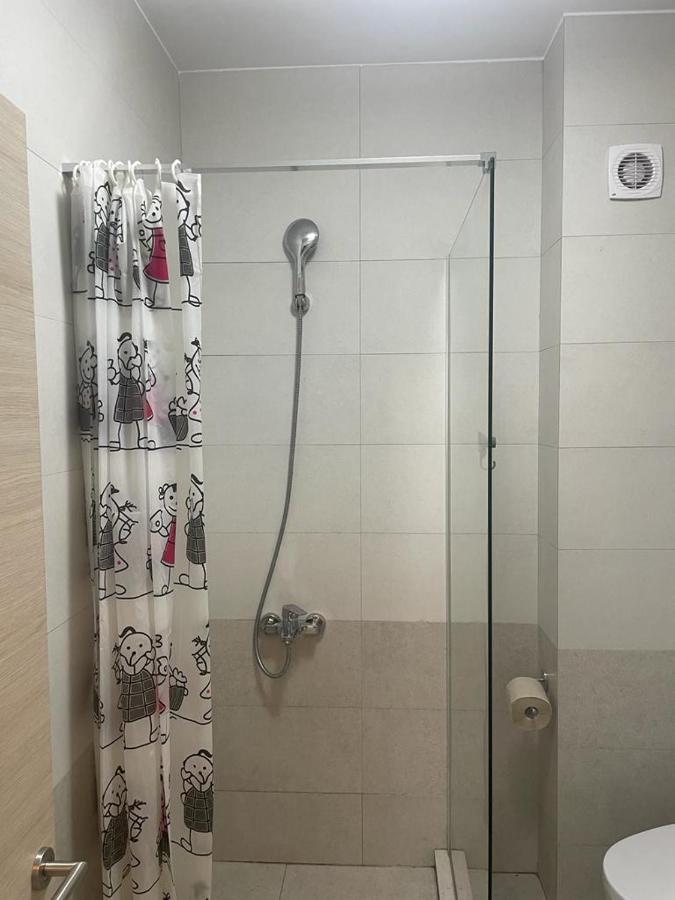 Ini Apartment Alezzi Нэводари Экстерьер фото